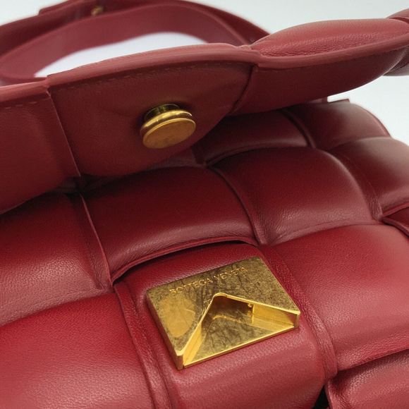 BOTTEGA VENETA Cassette Shoulder Bag - Picture 11 of 13